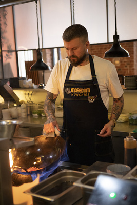 Fartuch Mass DNM Munchies - granatowy