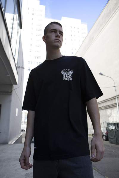 Mass Denim Koszulka Crown T-shirt czarna