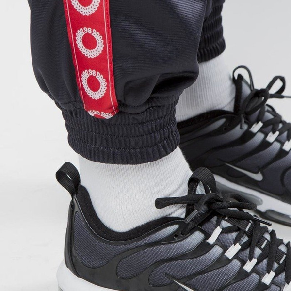 Mass DNM spodnie dresowe Trackpants Stripe - navy / red QUICKSTRIKE