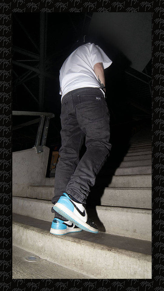 Mass DNM spodnie Signature 2.0 Jeans Tapered Fit - sprane czarne