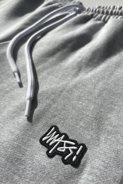 Mass DNM spodnie dresowe Signature Patch Sweatpants - szare