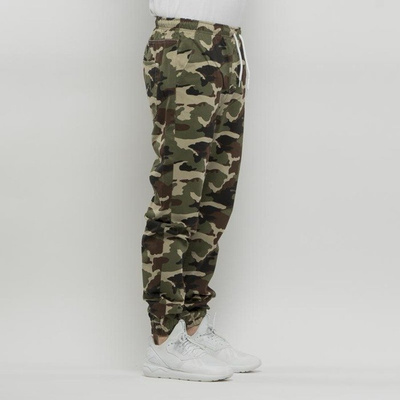 Spodnie Mass Denim Signature Joggers Sneaker Fit - woodland camo