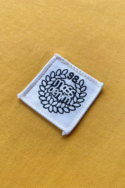 Mass Denim Patch T-shirt żółta