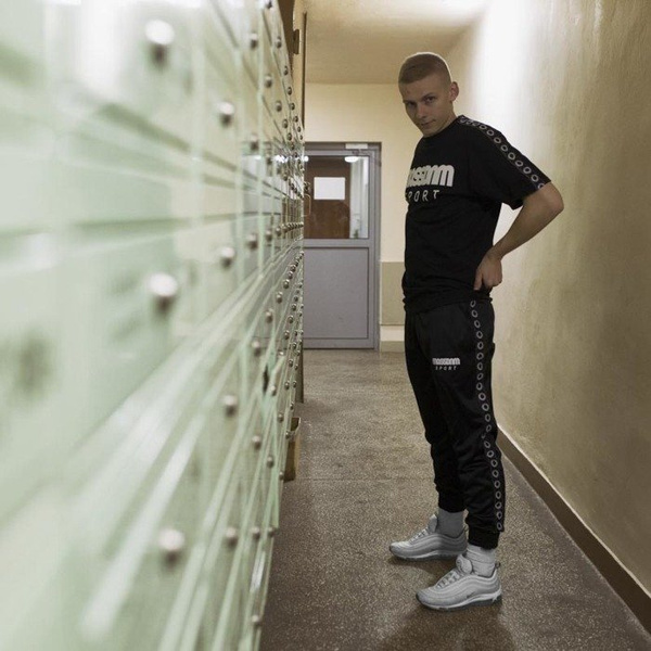 Mass DNM spodnie dresowe Trackpants Stripe - navy / red QUICKSTRIKE