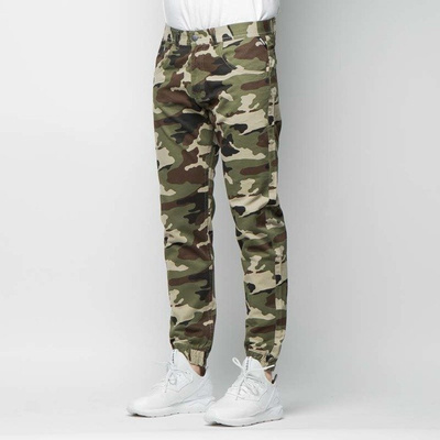 Mass DNM spodnie Base Joggers Sneaker Fit - woodland camo