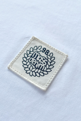 Mass Denim Patch T-shirt biała