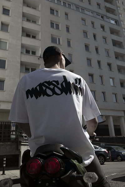 Mass Denim Nostalgia. Angel T-shirt biała