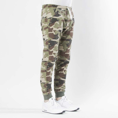 Mass DNM spodnie Joggers Sneaker Fit Classics - woodland camo