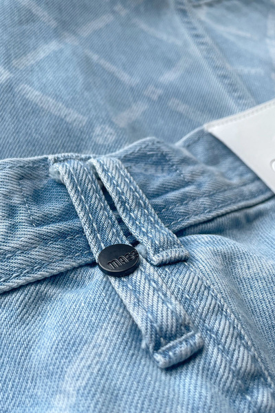 Mass DNM spodnie Monogram Jeans Extra baggy Fit - jasnoniebieskie