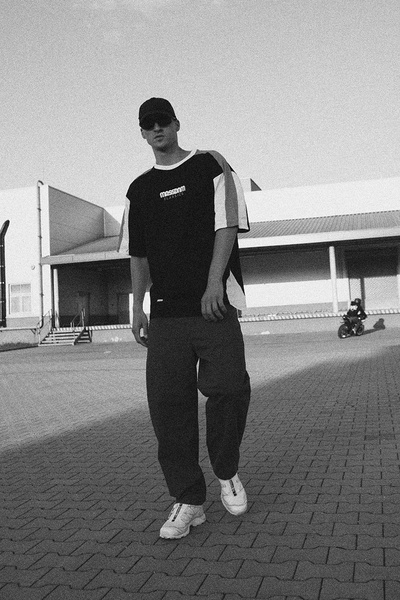 Mass Denim Koszulka Drift T-shirt czarna