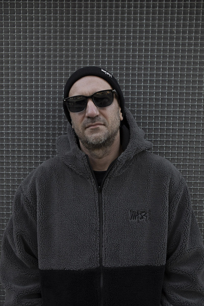 Mass DNM czapka zimowa Signature Patch Beanie - czarna