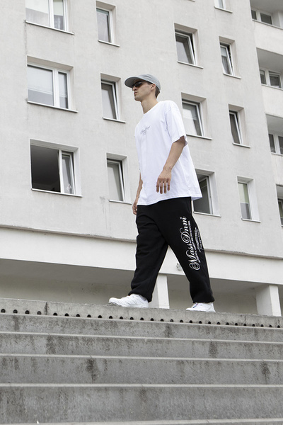 Mass DNM spodnie dresowe Authentic Baggy Fit Sweatpants - czarne