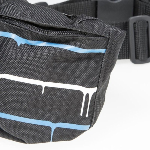 Mass Denim saszetka nerka Compton red